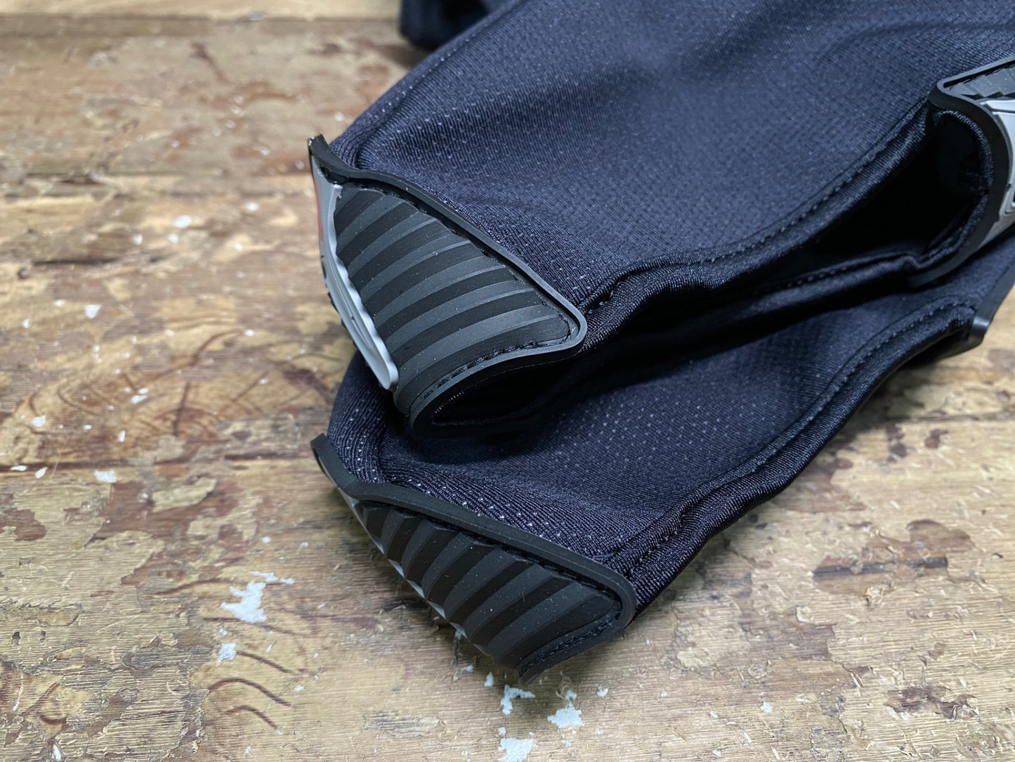 IL909 パールイズミ PEARL iZUMi シューズカバー 黒 S 裏起毛