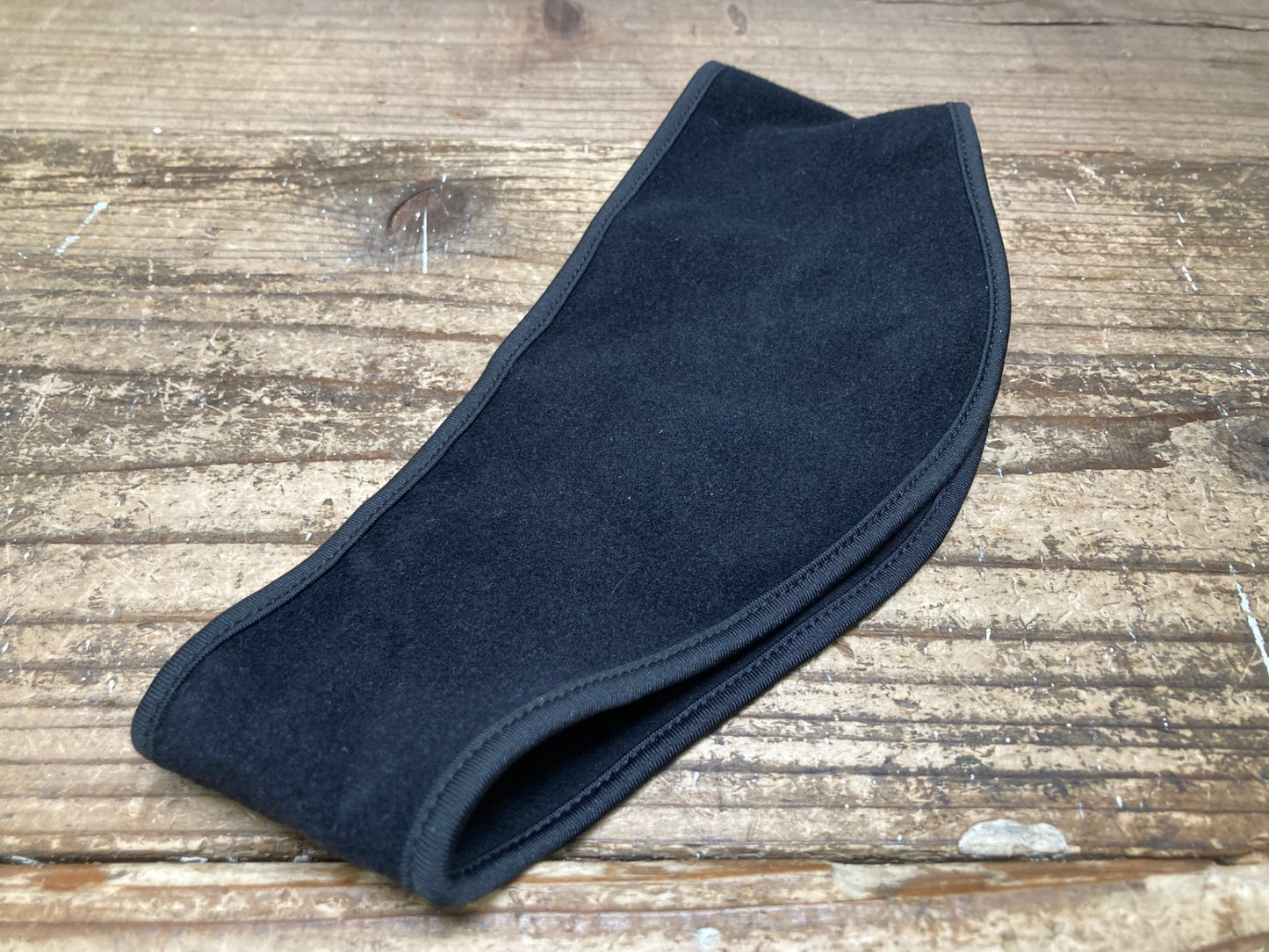 JA104 プロトンドパリ PELOTON DE PARIS ヘッドバンド 黒 裏起毛