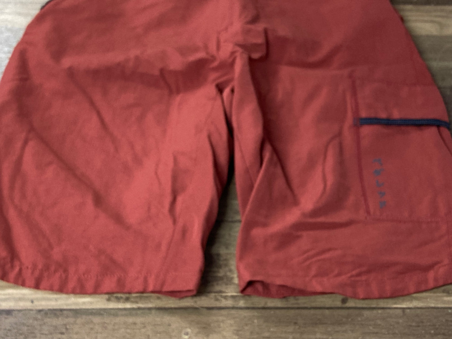 IQ336 ペダレット PEdALED ハーフパンツ オレンジ XS