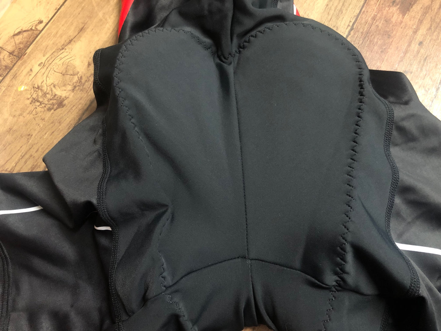 IN104 パールイズミ PEARL iZUMi レーサーパンツ XL 黒赤白