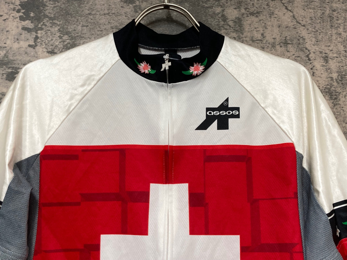 IW717 アソス assos 半袖 サイクルジャージ 白 赤 M