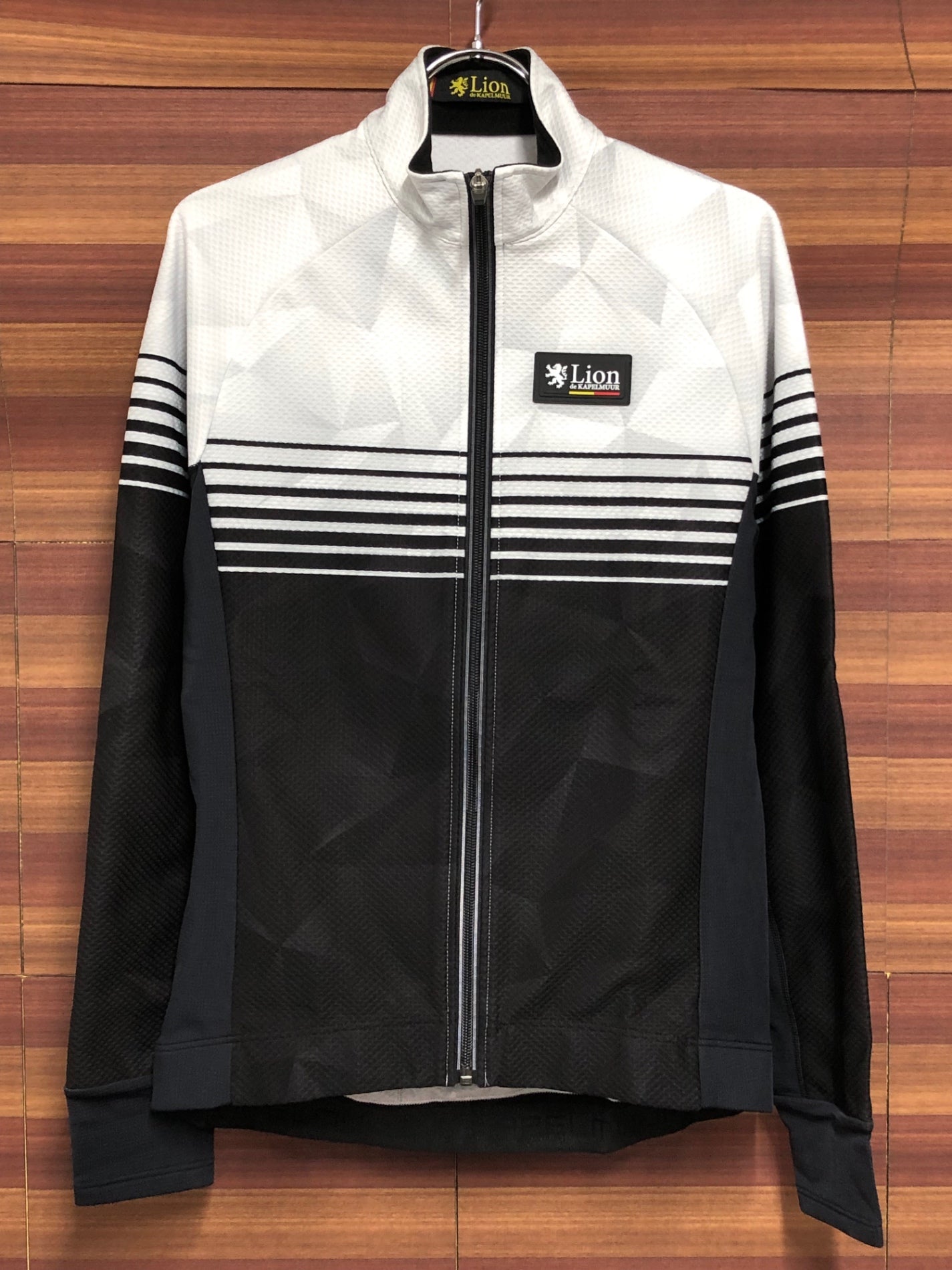 IS295 リオンドカペルミュール Lion de KAPELMUUR 長袖 サイクルジャージ 白 黒 M 裏起毛