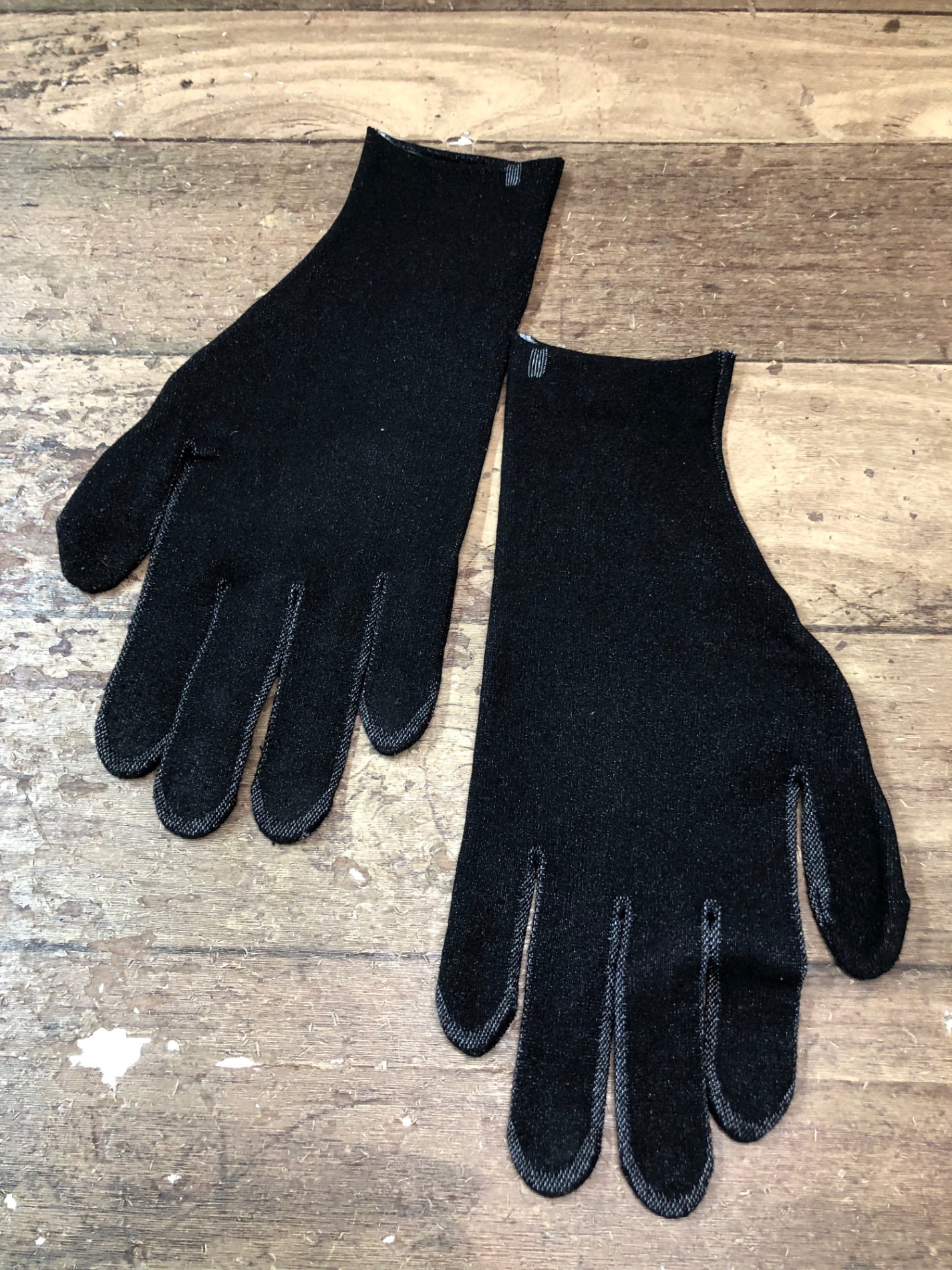 IM061 アソス assos SPRING FALL LINER GLOVES インナーグローブ 黒