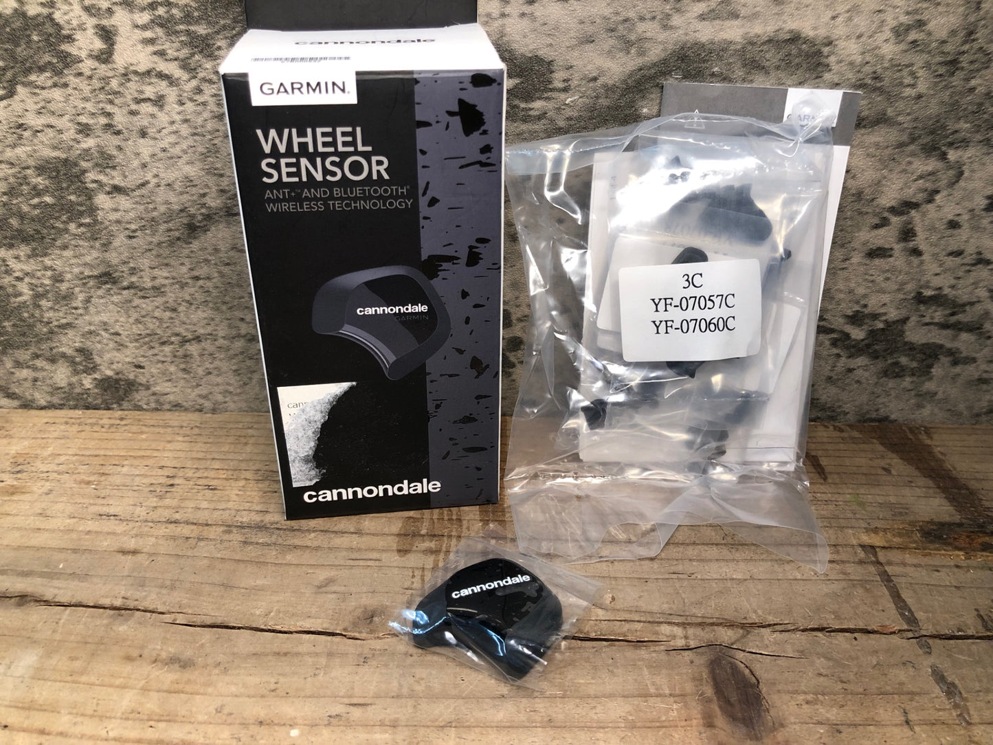 IX992 キャノンデール CANNONDALE ホイールセンサー WHEEL SENSOR GARMIN 新品 ※通信確認済み