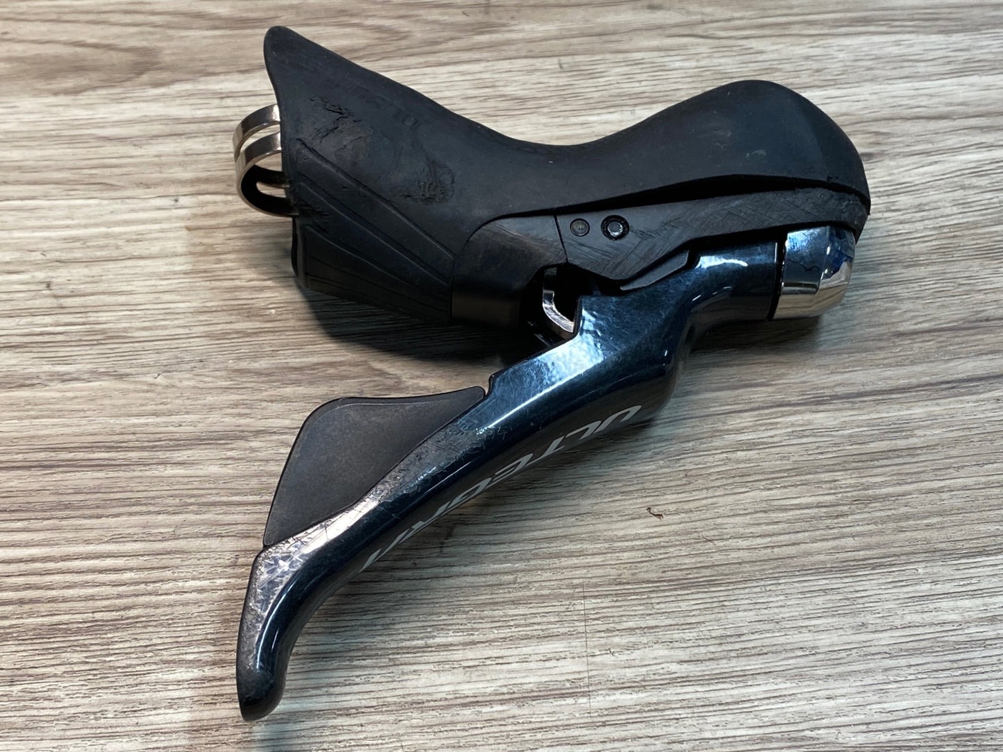 IU894 シマノ SHIMANO アルテグラ ULTEGRA ST-R8020 右 シフトレバー 11S 前期