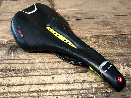 JA427 アスチュート ASTVTE STAR サドル 黒 黄 TITANVレール