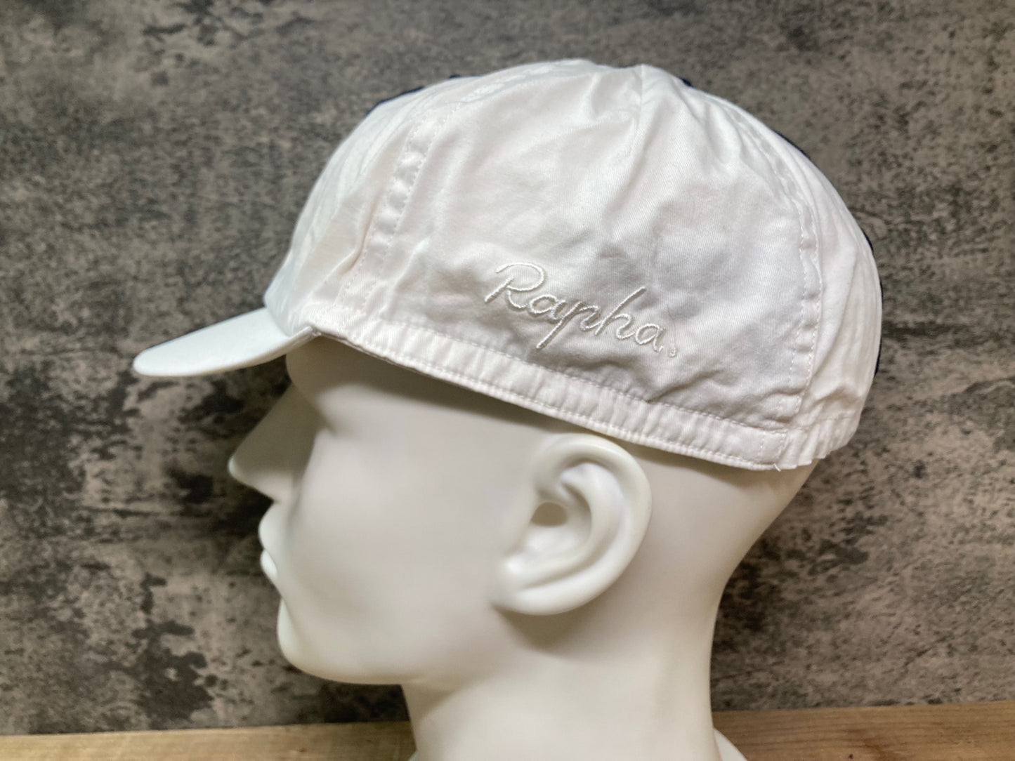 IQ662 ラファ Rapha サイクルキャップ 白