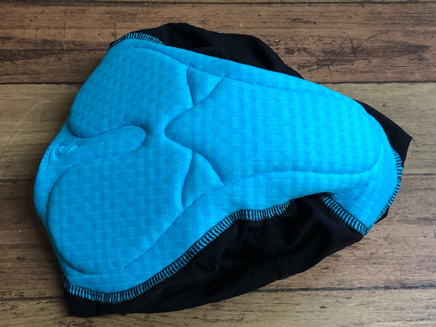 IL695 ドットアウト DOT OUT ビブショーツ 黒 M レディース ※未使用