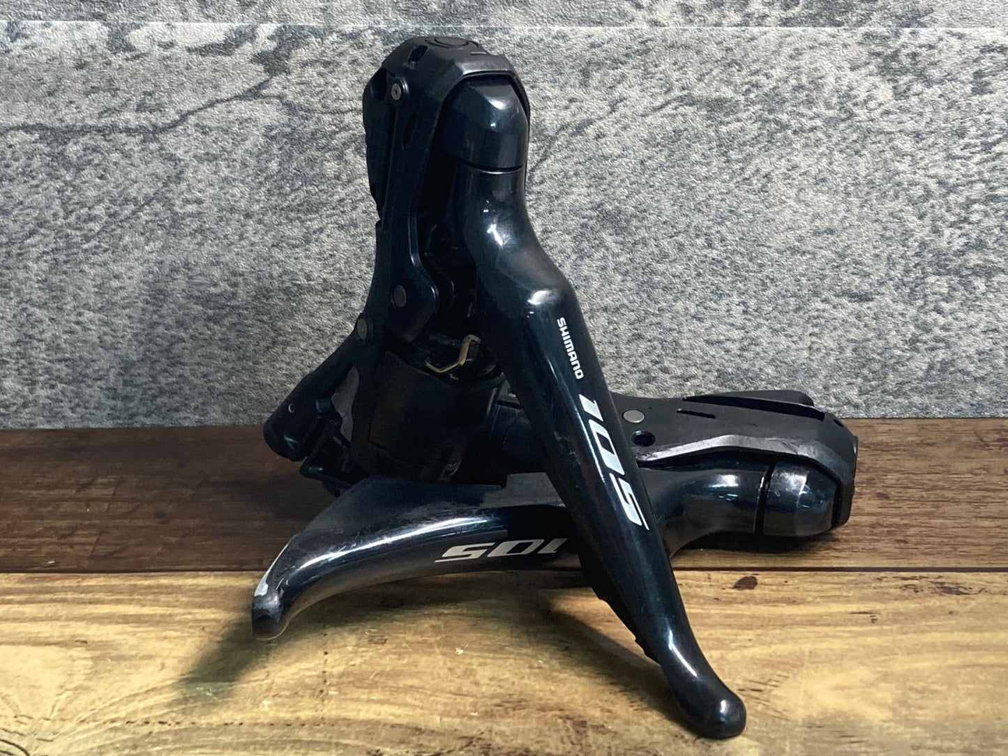 IS788 シマノ SHIMANO 105 ST-R7020 STIレバー 2x11s 油圧