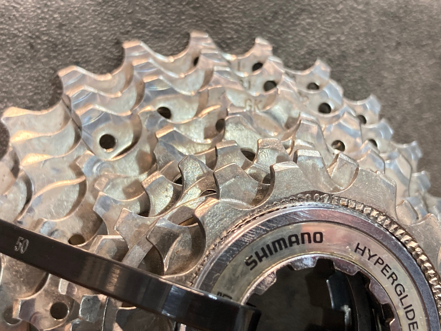 IQ777 シマノ SHIMANO 105 CS-5600 スプロケット 10s 11-25T