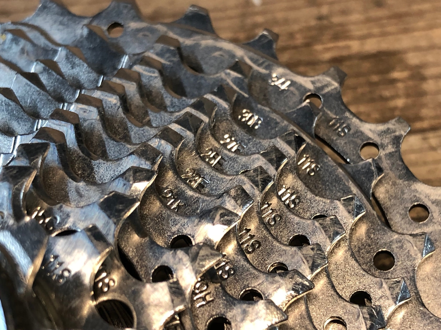 IJ905 シマノ SHIMANO CS-HG700-11 スプロケット 11S 11-34T