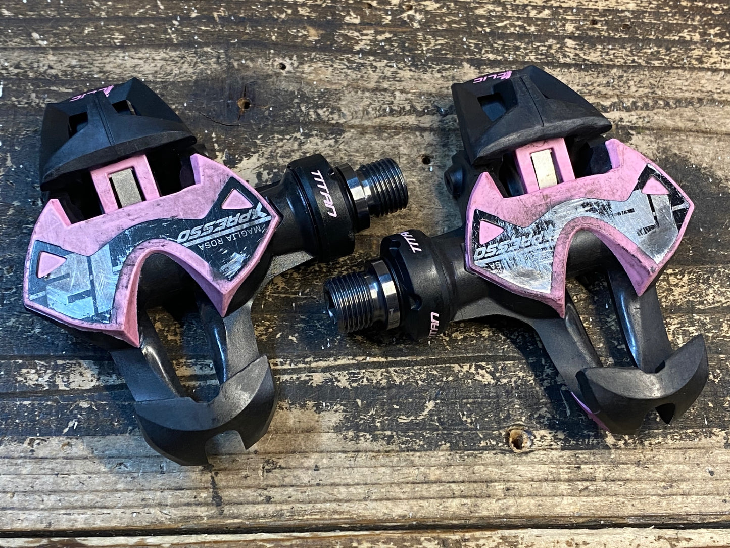 IZ641 タイム TIME XPRESSO12 ビンディングペダル チタンシャフト ピンク