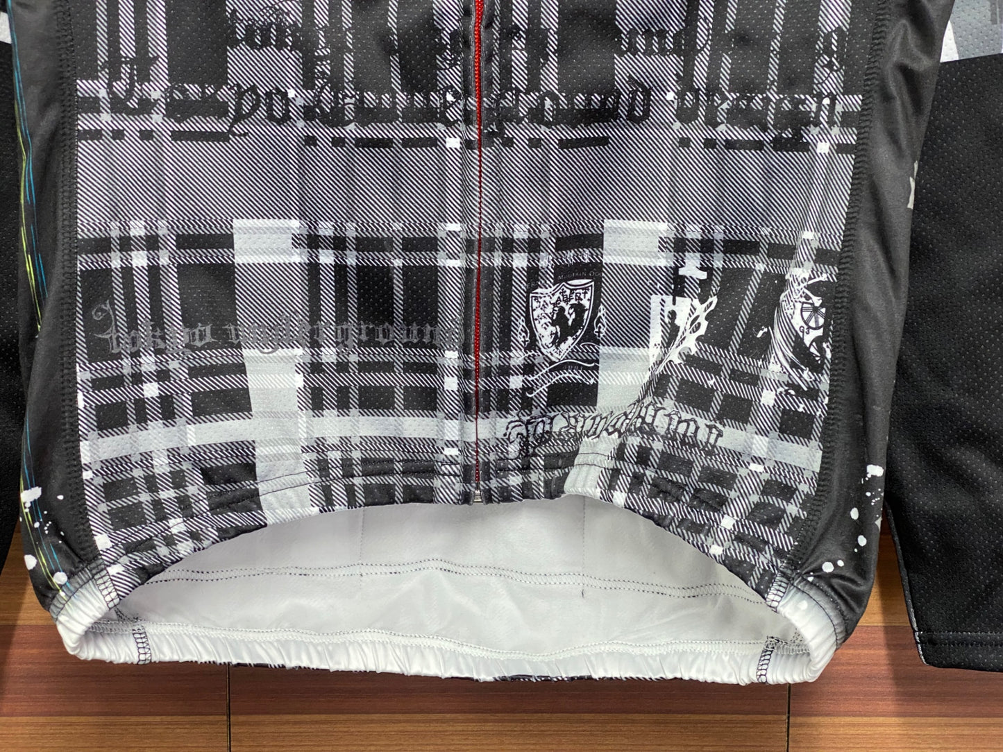 IT126 パンダーニ Pandani 長袖 サイクルジャケット 黒 白 S 裏起毛