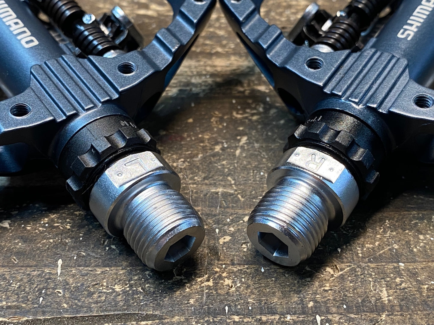 IV602 シマノ SHIMANO PD-EH500 ビンディングペダル SPD 片面フラット