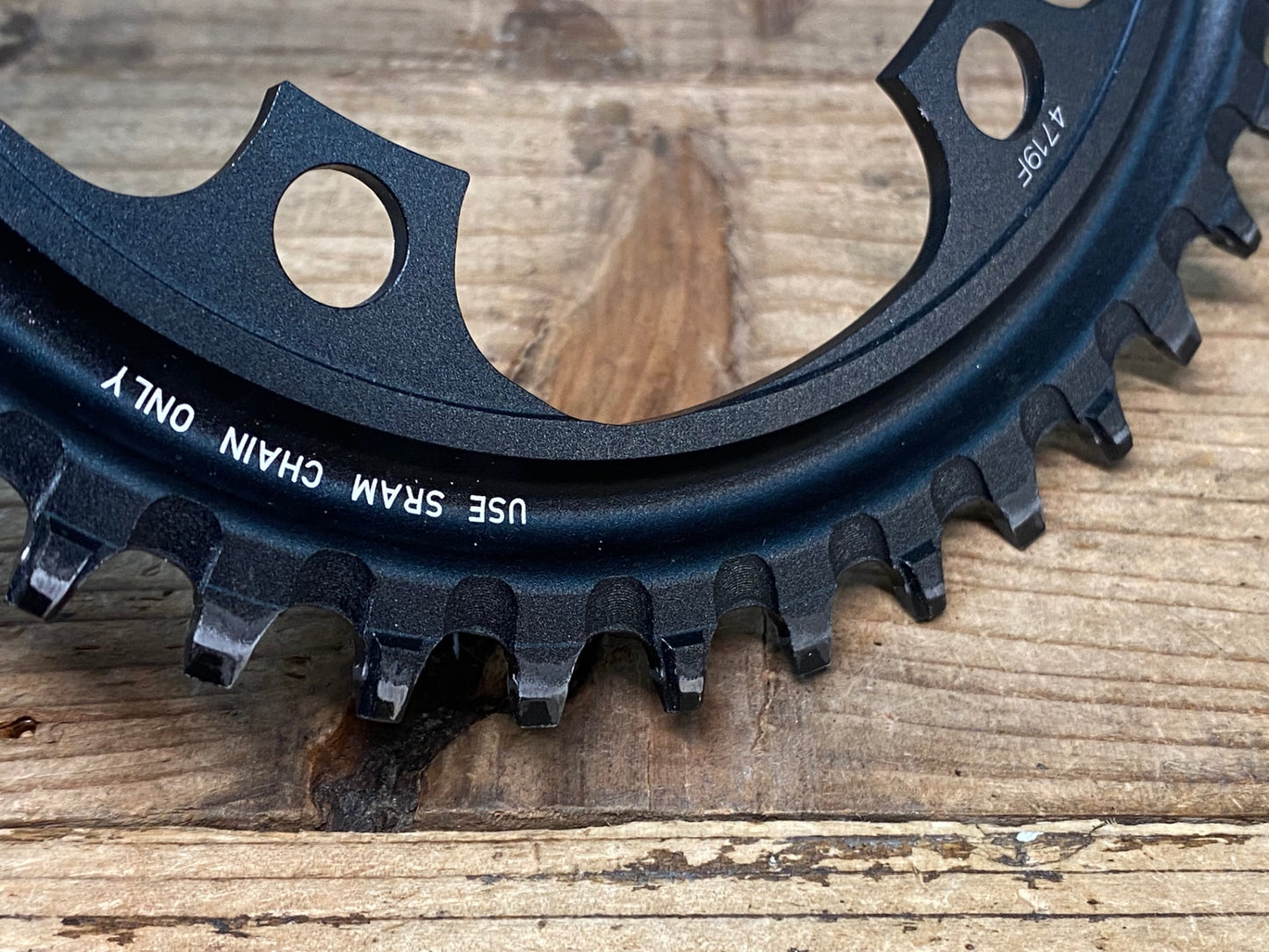 IZ673 スラム SRAM X-SYNC シングル チェーンリング 42T 11S ナローワイド PCD110