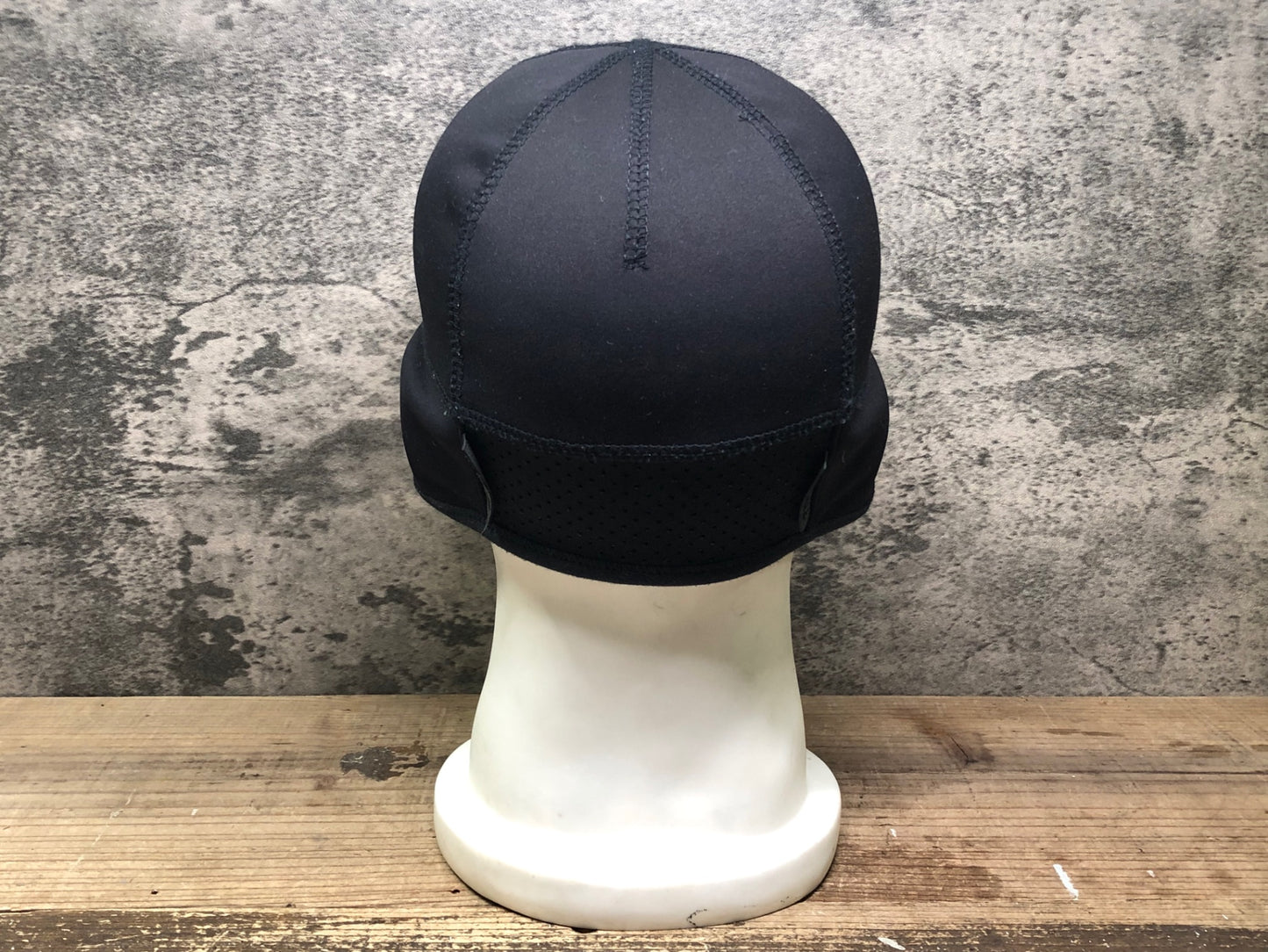 IS736 ラファ Rapha サイクルキャップ 黒 フリーサイズ 裏起毛