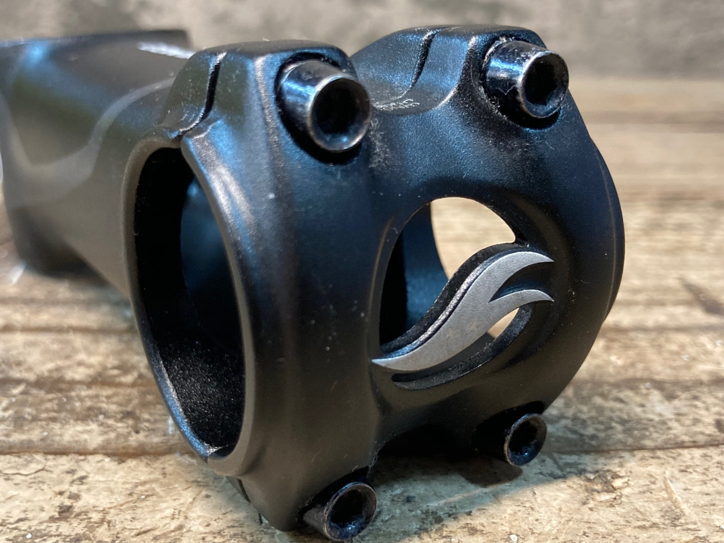 IY357 ジャイアント GIANT CONTACT アルミ ステム 黒 90mm Φ31.8 OS