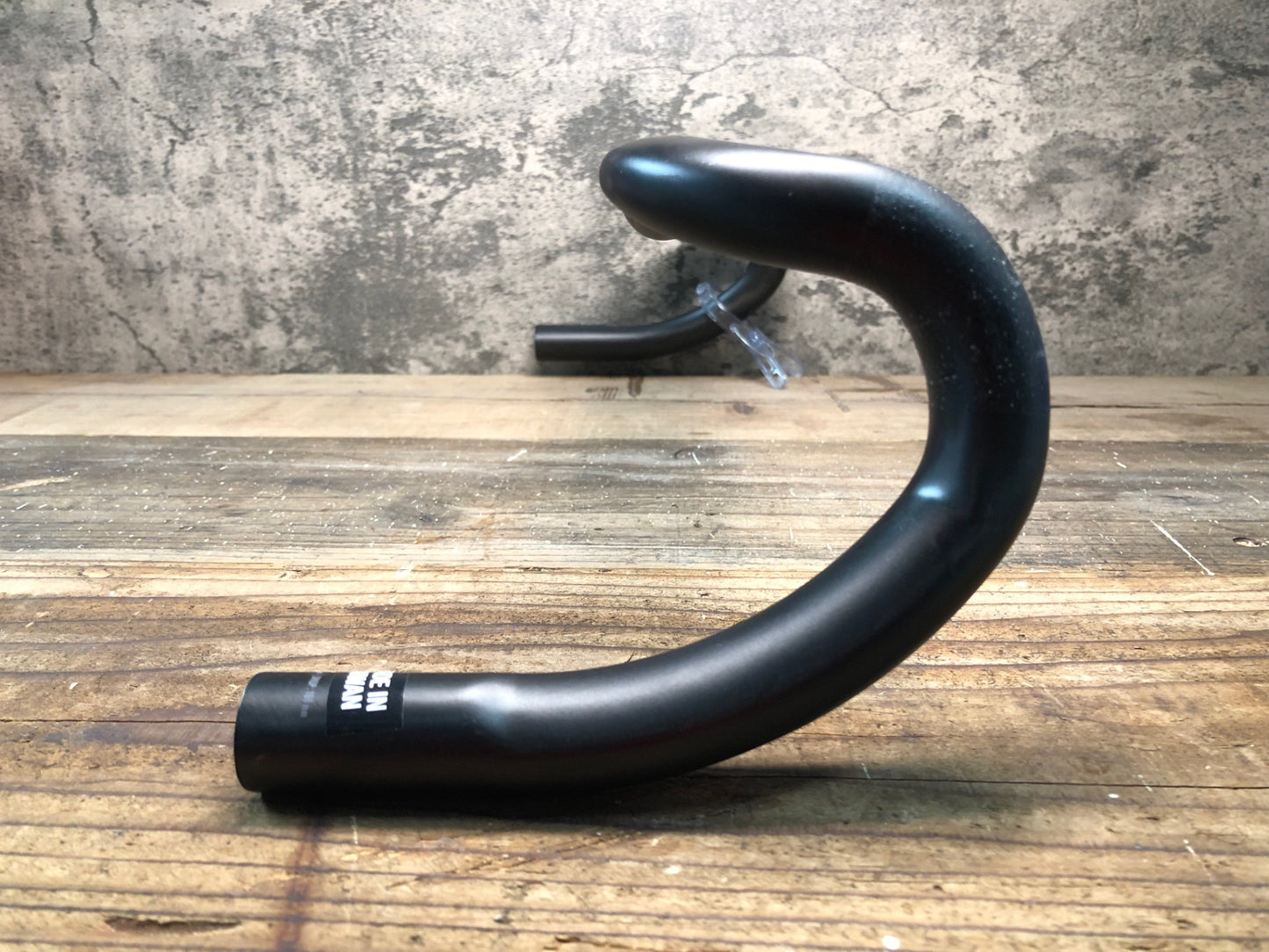 ID142 ウィスキー Whisky Parts Co. スパーノ・カーボンドロップバー Spano Carbon Drop Bar Φ31.8 ブラケット部C-C440mm