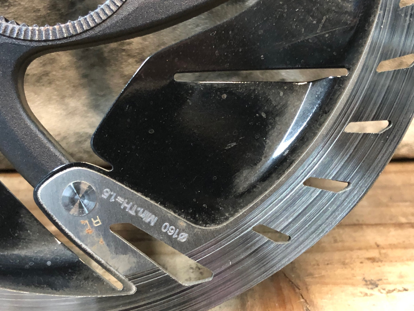 IN832 シマノ SHIMANO デュラエース DURA-ACE SM-RT900 Φ160/Φ140 ディスクブレーキ ローター 厚1.7mm1.7mm