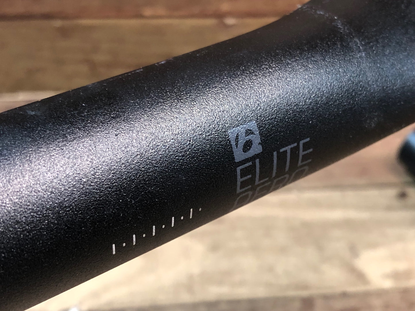 IH632 ボントレガー BONTRAGER ELITE AERO VR-CF ドロップハンドル 400mm