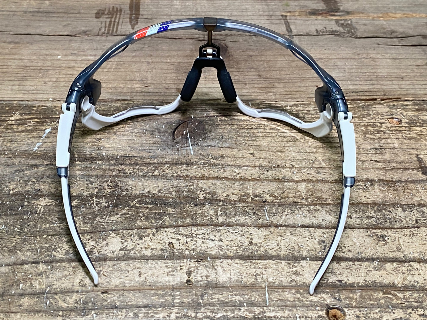 IX172 オークリー OAKLEY JAWBREAKER サングラス アイウェア グレー 白 PHOTOCHROMICレンズ Tour de France