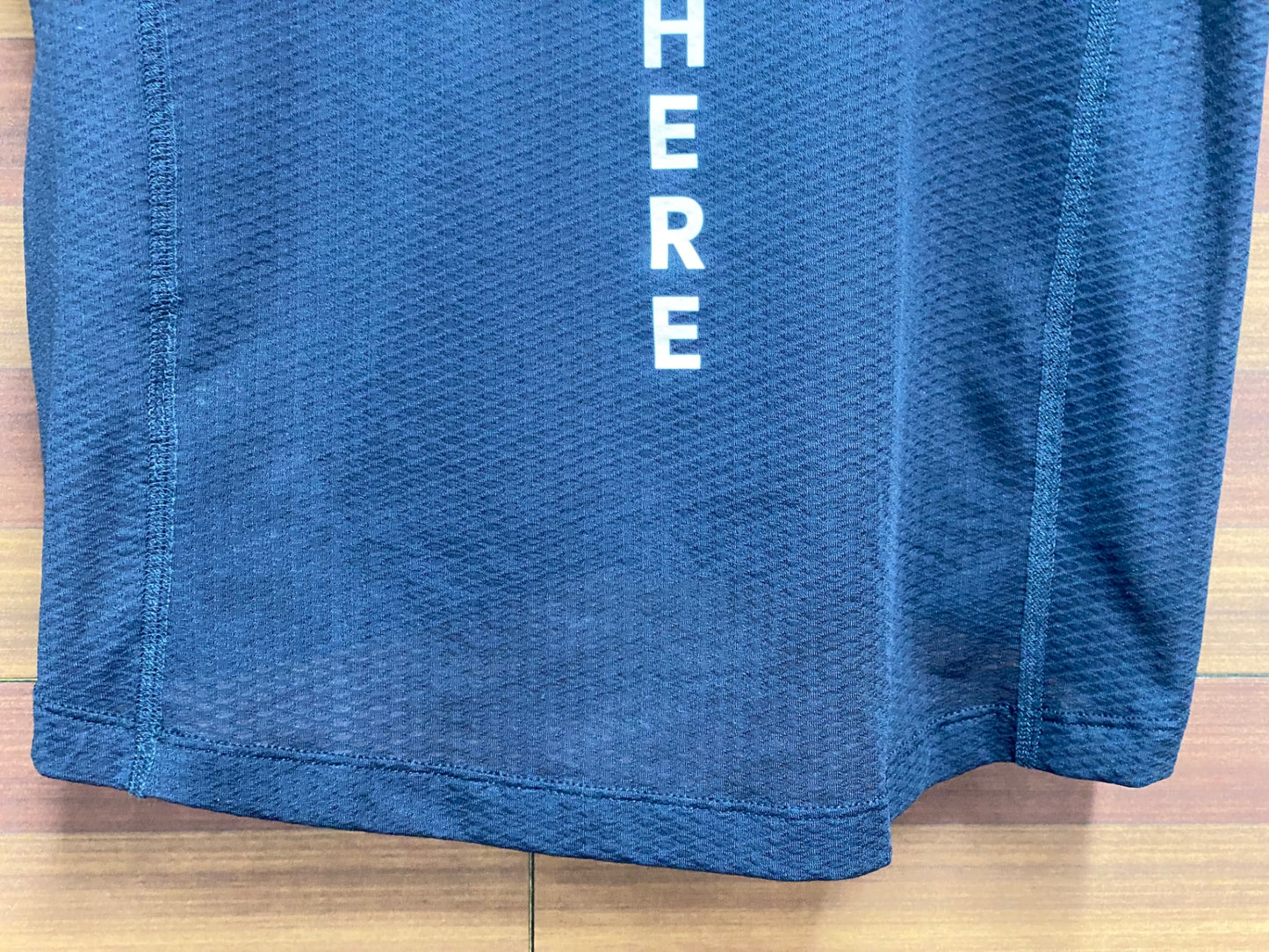 IV068 パスノーマルスタジオ PAS NORMAL STUDIOS Sleeve Less Baselayser ベースレイヤー 紺 S