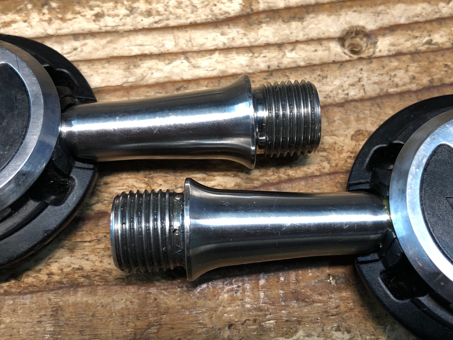 IL554 ワフー Wahoo スピードプレイ SPEEDPLAY AERO ビンディングペダル ステンレスシャフト クリート付き