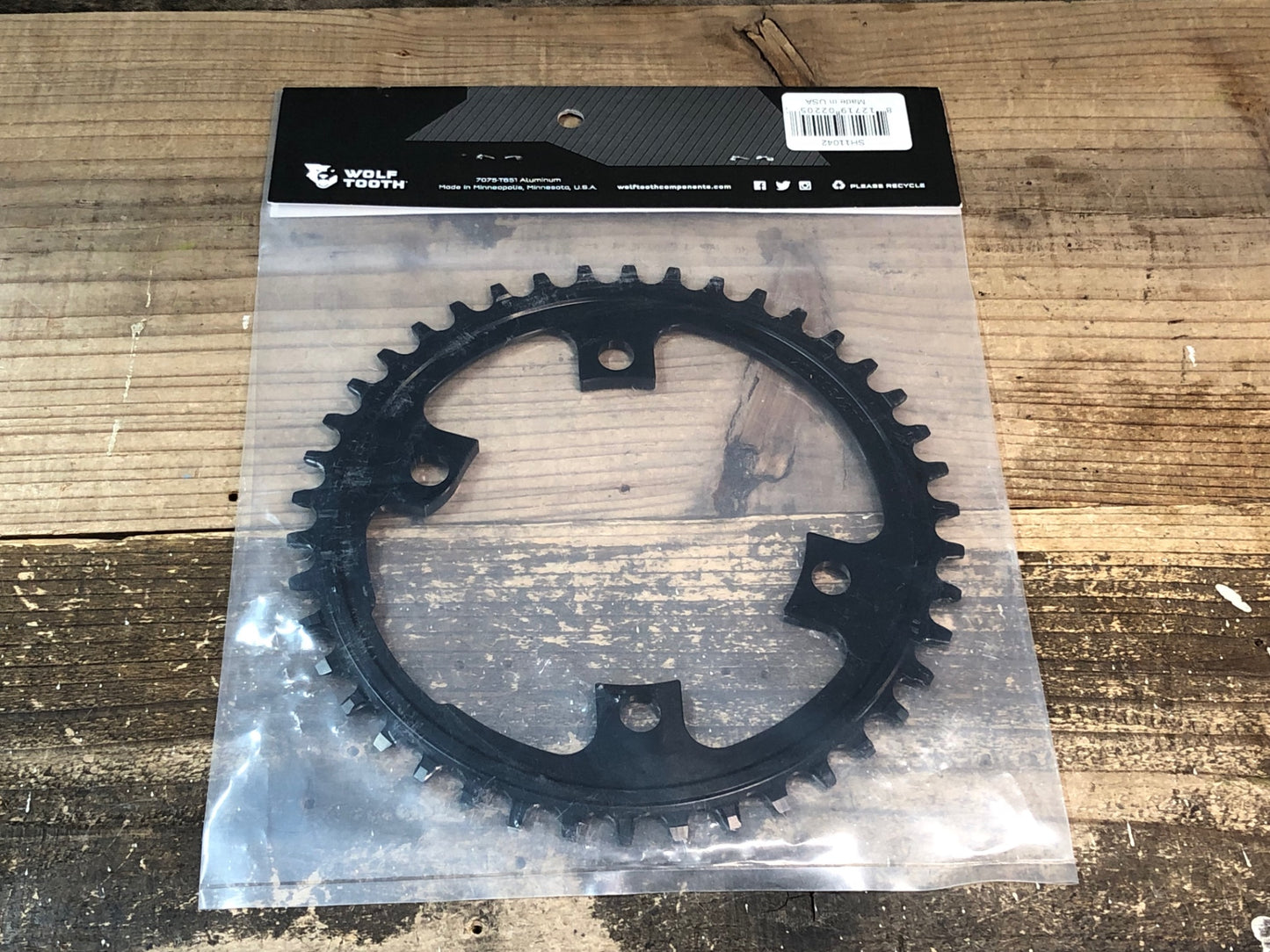IR239 ウルフトゥース WOLF TOOTH DROP STOP CHAINRING ナローワイド GRX 42T