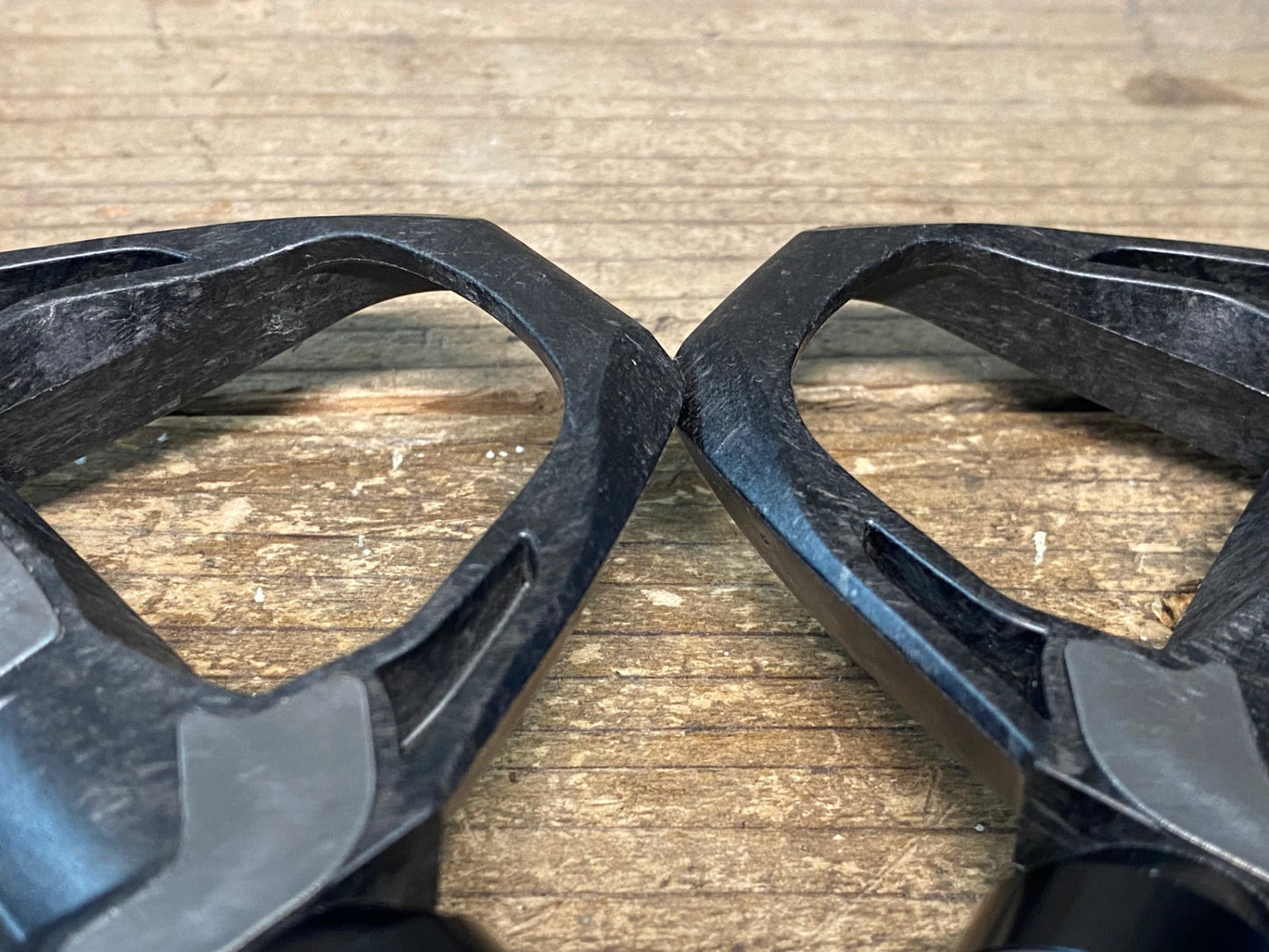 IS683 シマノ SHIMANO デュラエース DURA-ACE PD-R9100 ビンディングペダル