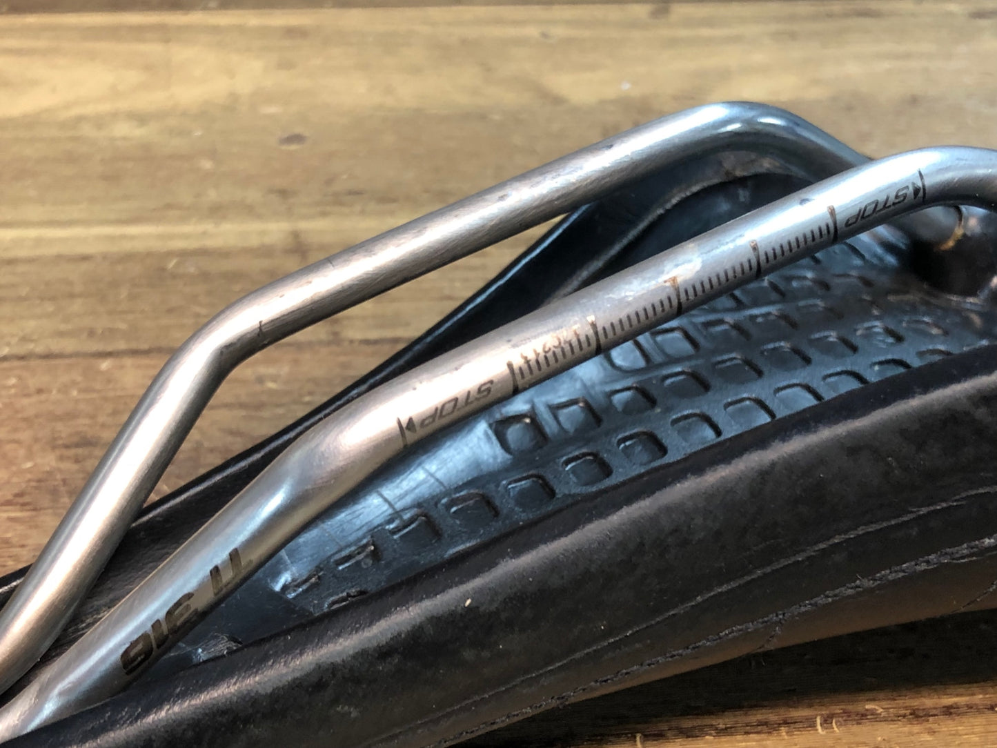 IX503 セライタリア SELLE ITALIA フライト FLITE MILANO サドル TI316レール 実測138mm