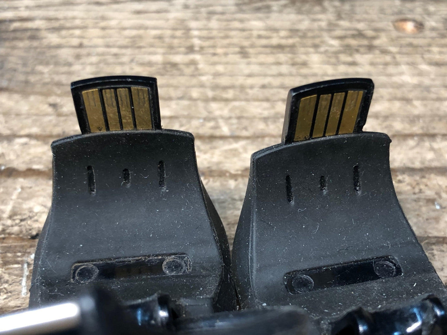 IN708 ノグ knog BLINDER MINI 前後ライト 黒 点灯確認済み フロントCROSS リアSKULL