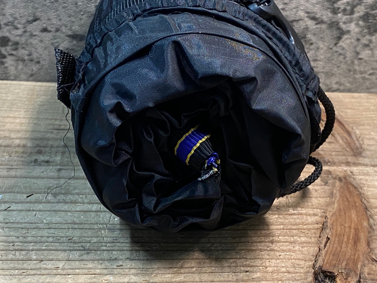 JA141 オーストリッチ OSTRICH 縦型 輪行袋 黒 スプロケカバー付属