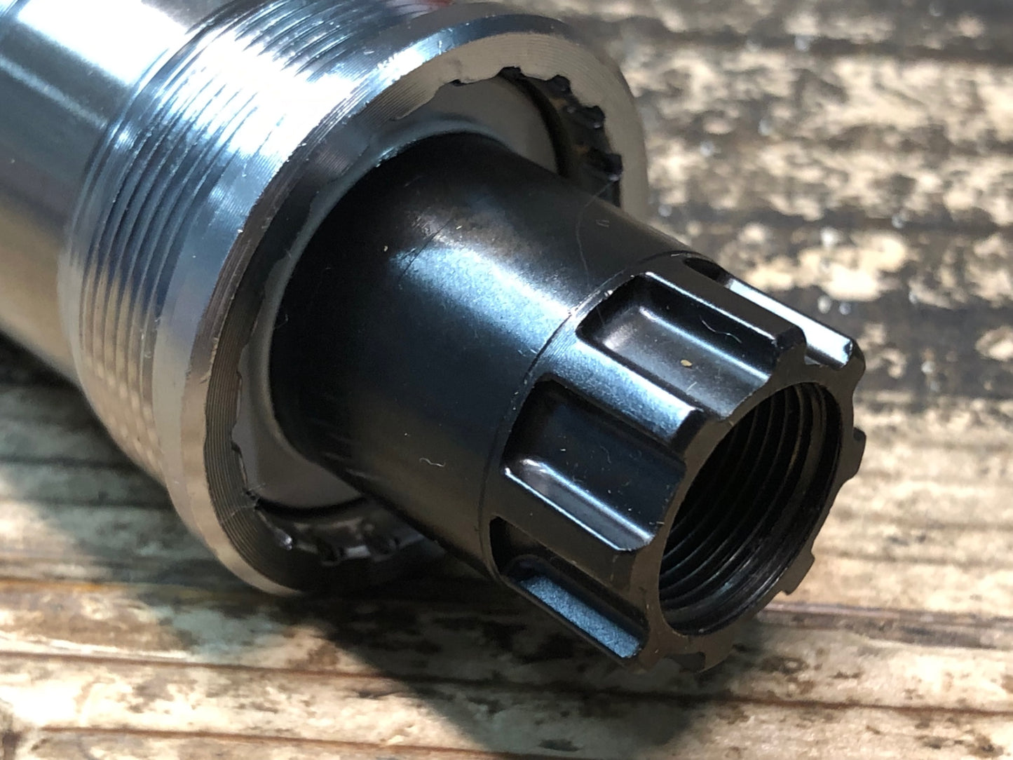 IS193 シマノ SHIMANO BB-ES51 ボトムブラケット オクタリンク