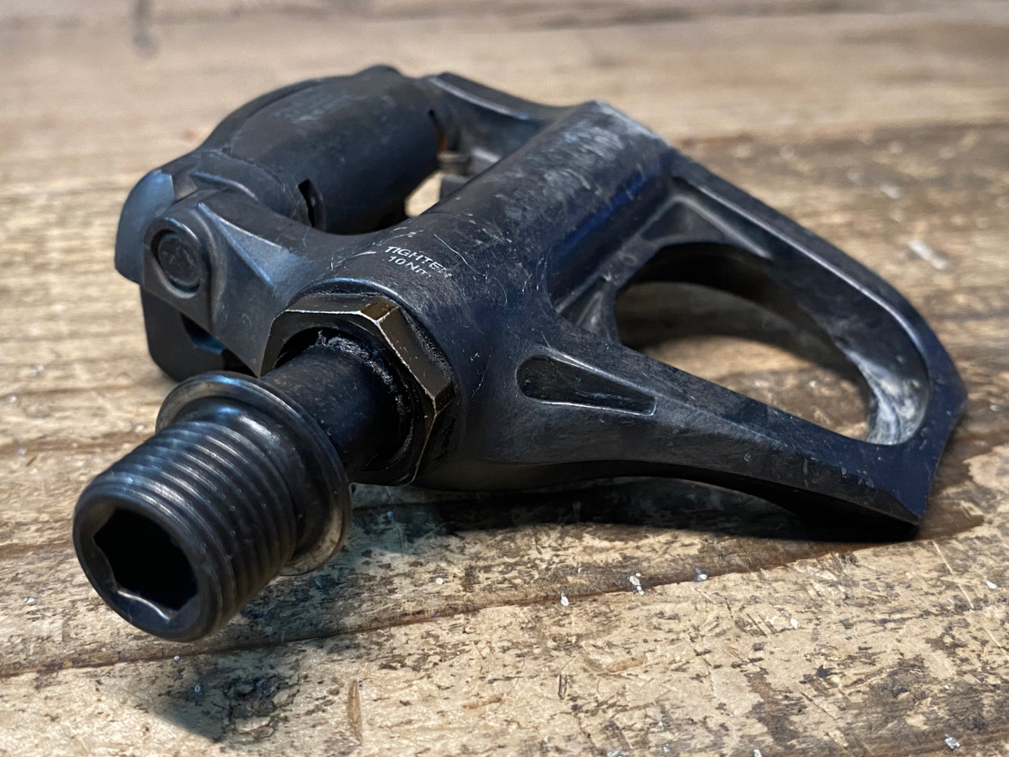 IU398 シマノ SHIMANO 105 PD-5800 ビンディングペダル SPD-SL