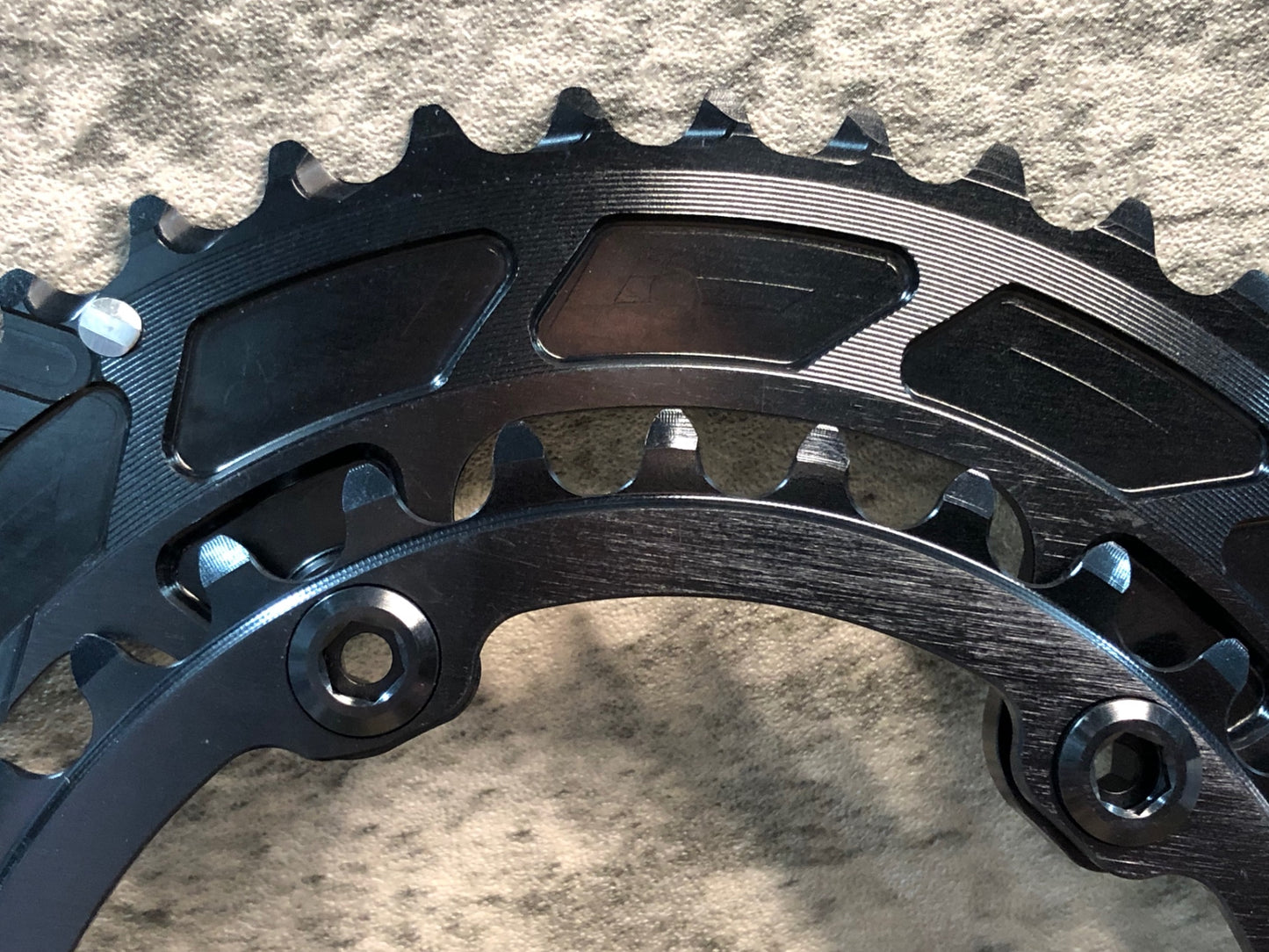 IU033 Stone Design チェーンリング PCD110 4H 48/33T シマノ対応