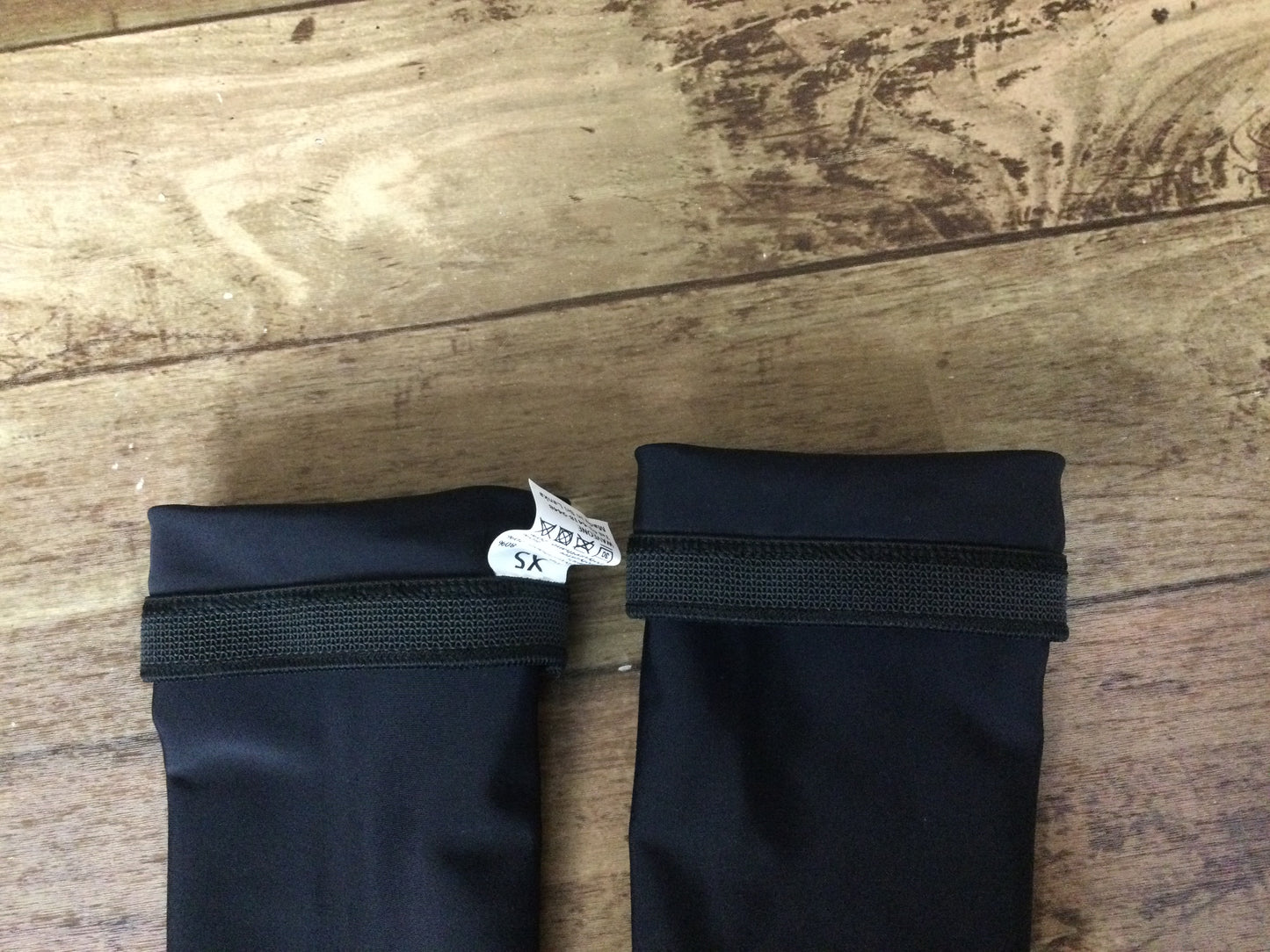 FO060 カペルミュール kapelmuur アームカバー XS 黒