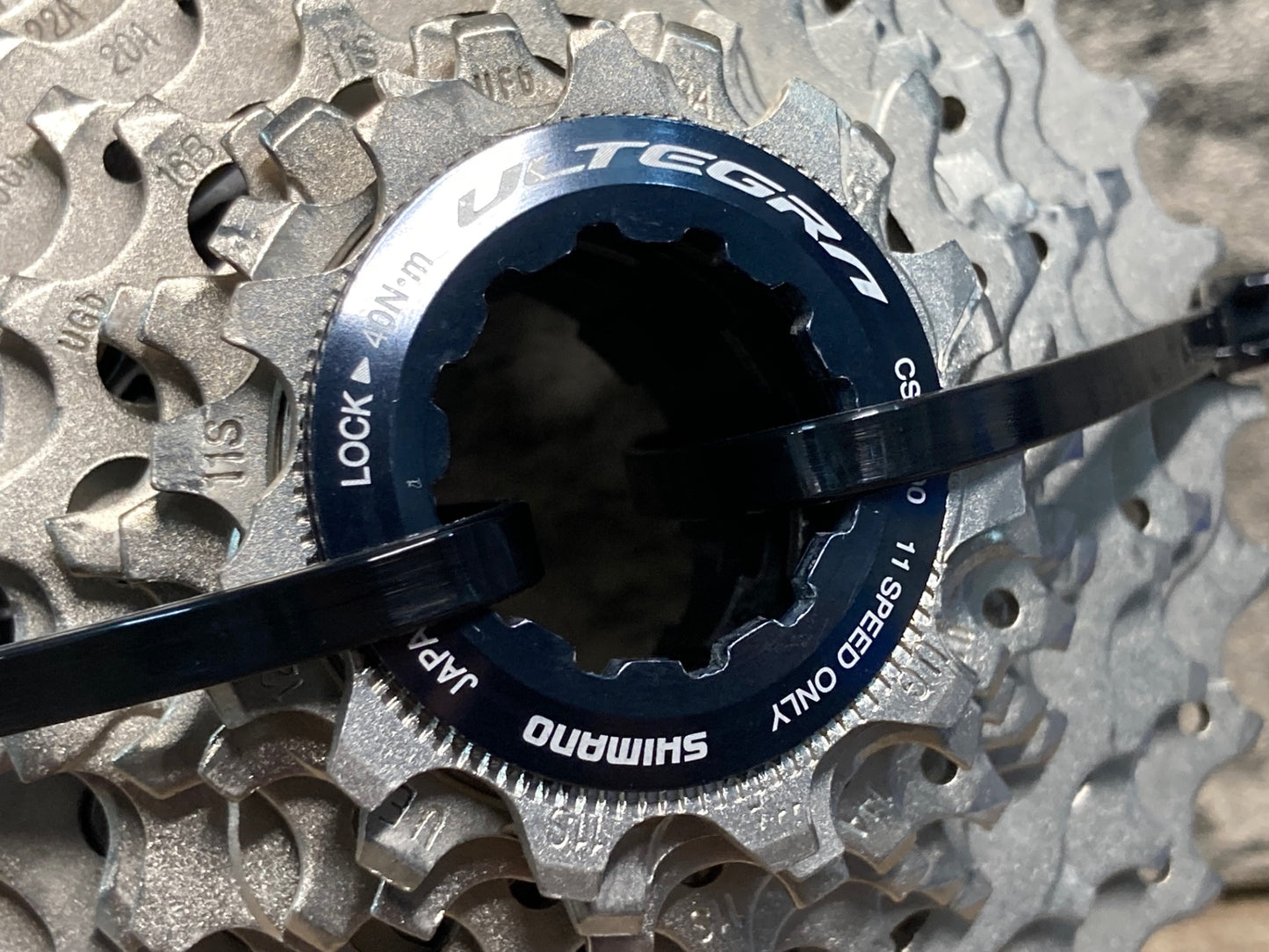 IQ030 シマノ SHIMANO アルテグラ ULTEGRA CS-R8000 スプロケット 11-32T 11s