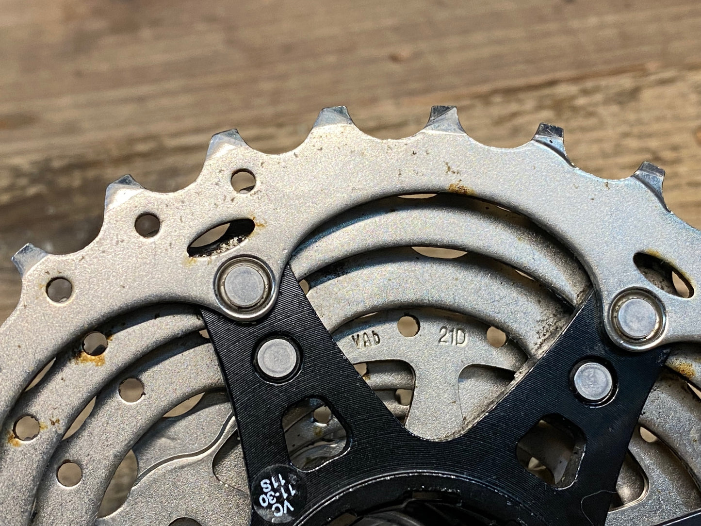 II398 シマノ SHIMANO 105 CS-R7000 スプロケット 11-30T 11S