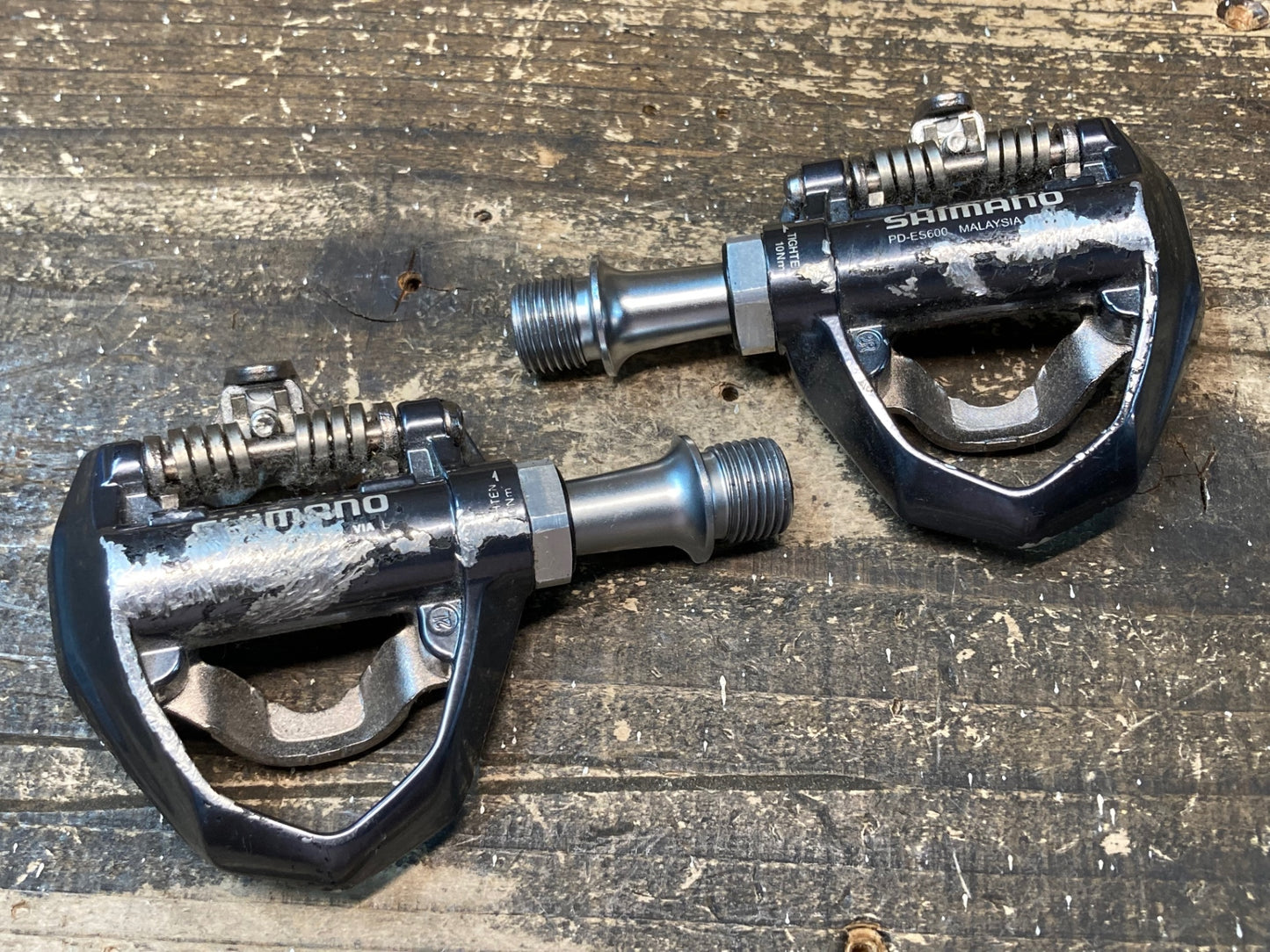 IS382 シマノ SHIMANO PD-ES600 ビンディングペダル SPD シルバー