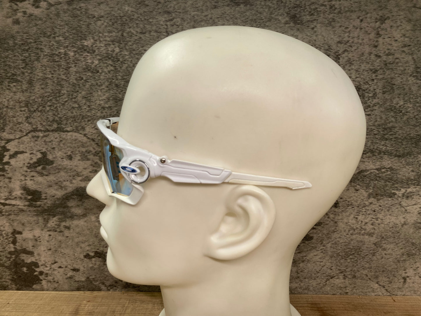 IV542 オークリー OAKLEY ジョウブレイカー JAWBREAKER サングラス アイウェア 白 ※汚れ