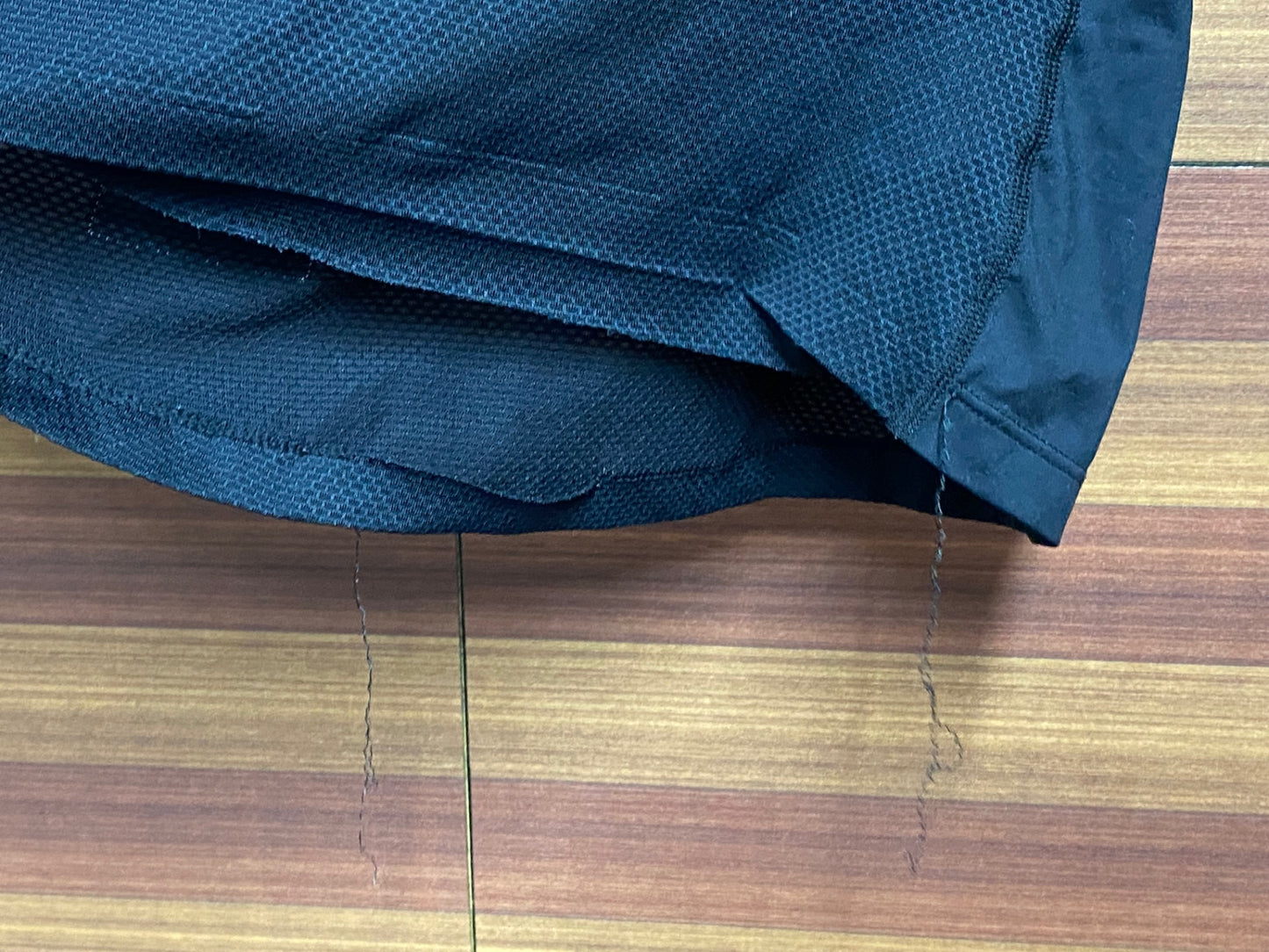 IU959 ラファ Rapha PRO TEAM LAYER SLEEVELESS ノースリーブ べースレイヤー 黒 S ※ほつれ