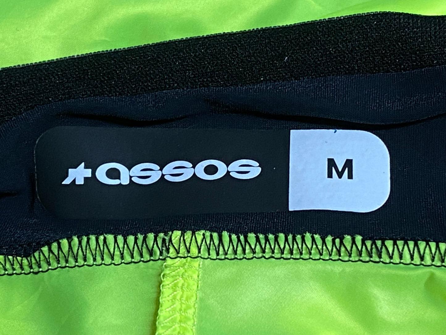 IR559 アソス assos MILLE GT WIND VEST C2 black ジレ ベスト 黄色 M