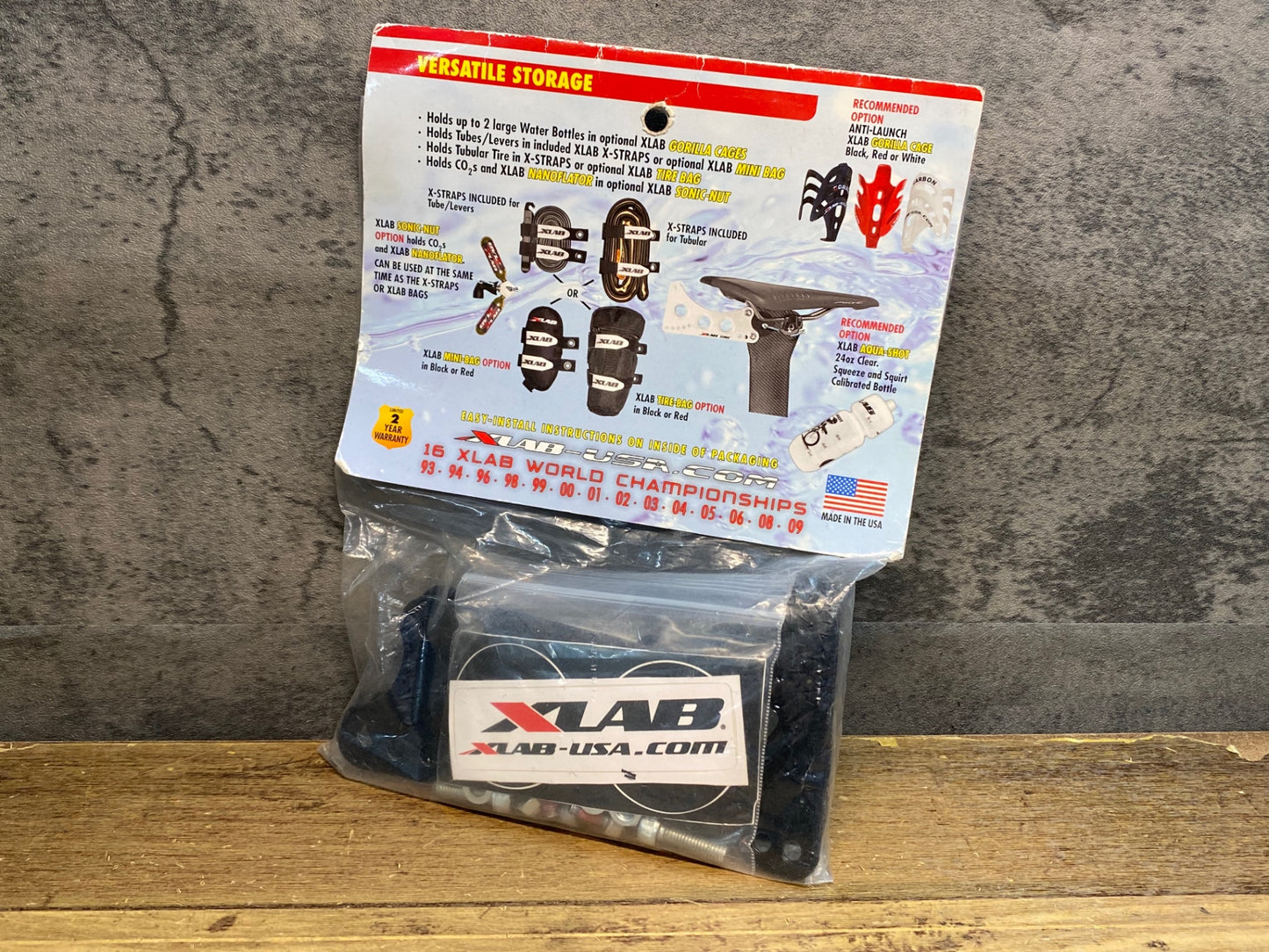 IZ043 XLAB SONIC WING リア マウント 黒