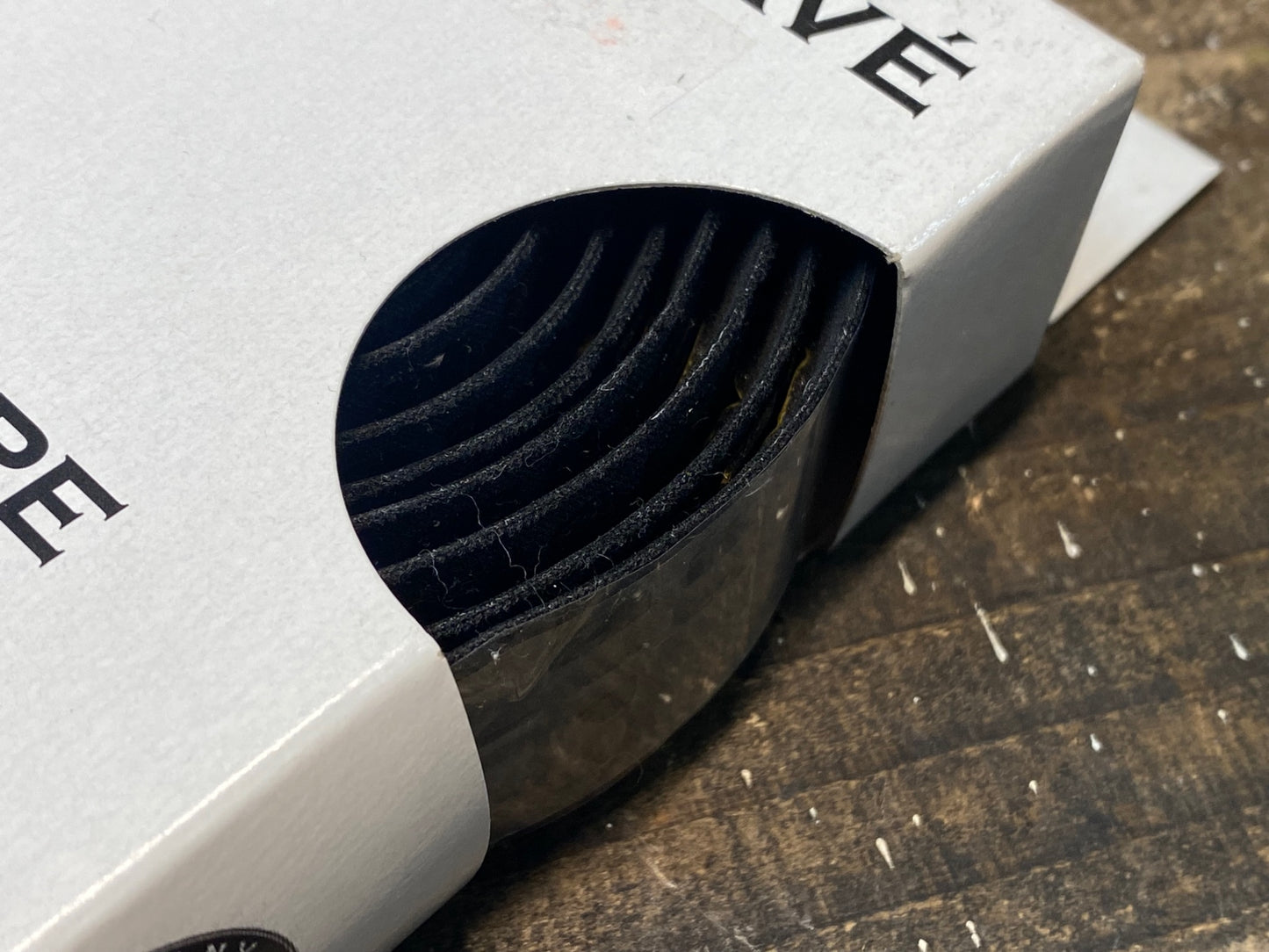 IR581 アランデル ARUNDEL GECKO PAVE バーテープ 黒