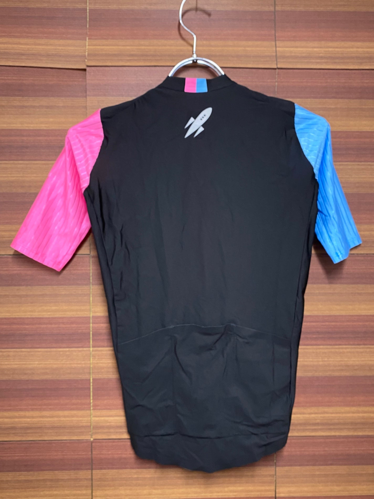IO340 TICCC 半袖 サイクルジャージ 黒ピンク青 XS