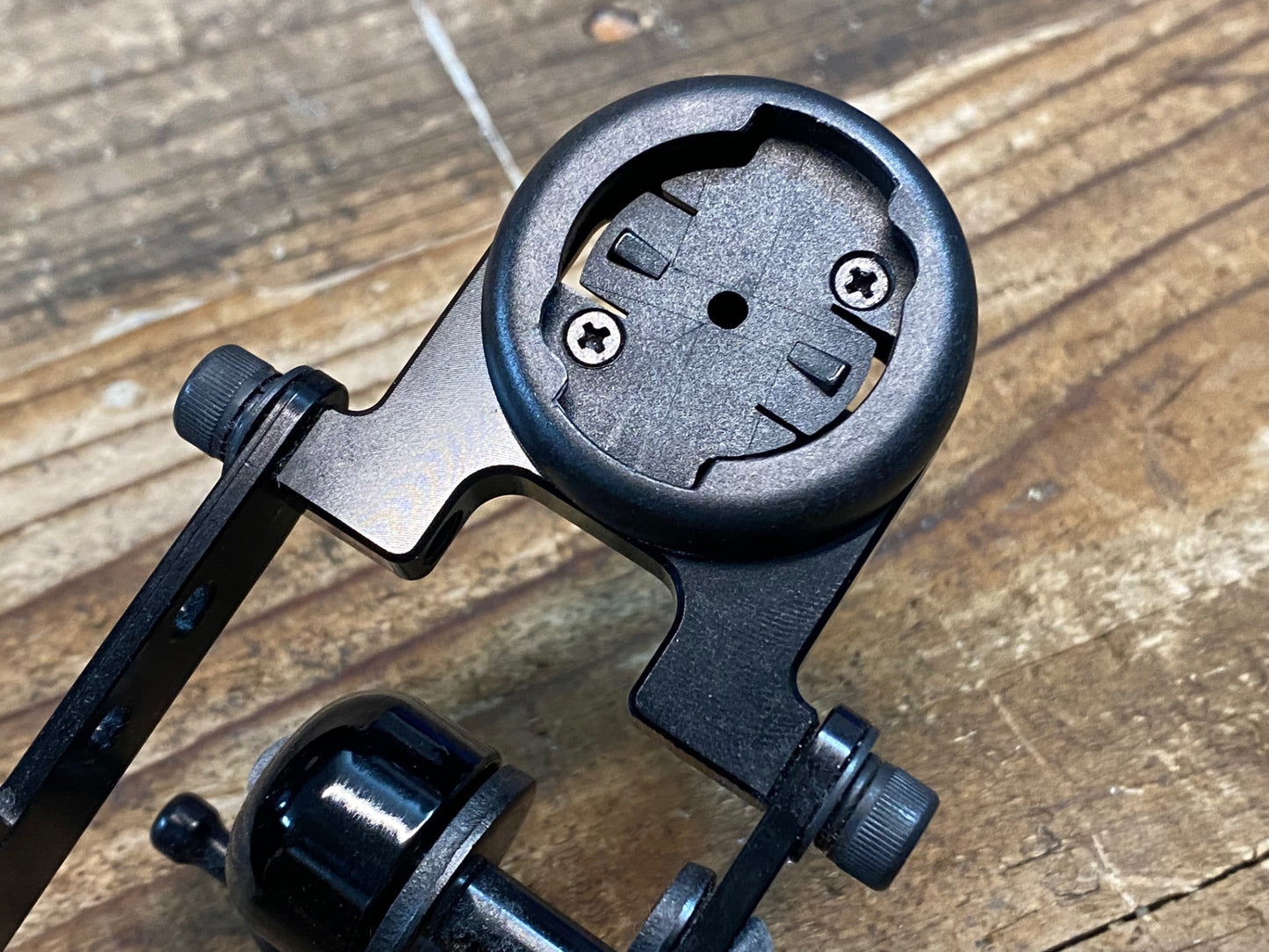 IO605 レックマウント Rec-Mounts Type19 両持 サイコンマウント ベル付属