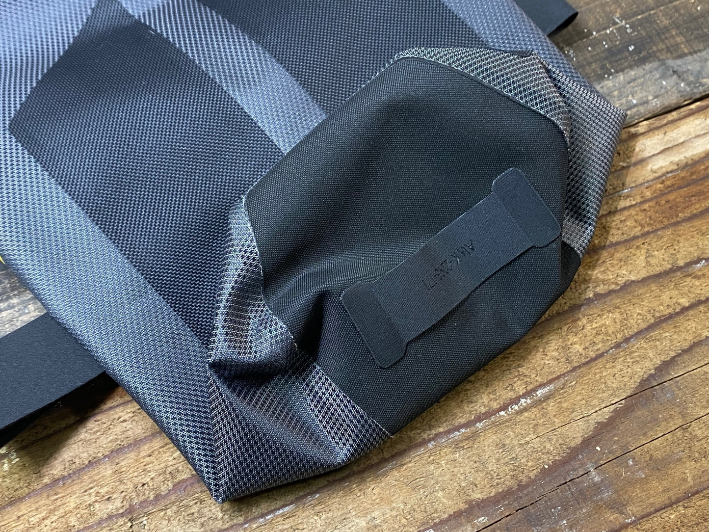 IM700 アピデュラ APIDURA エクスペディション フォーク パック 3Ｌ