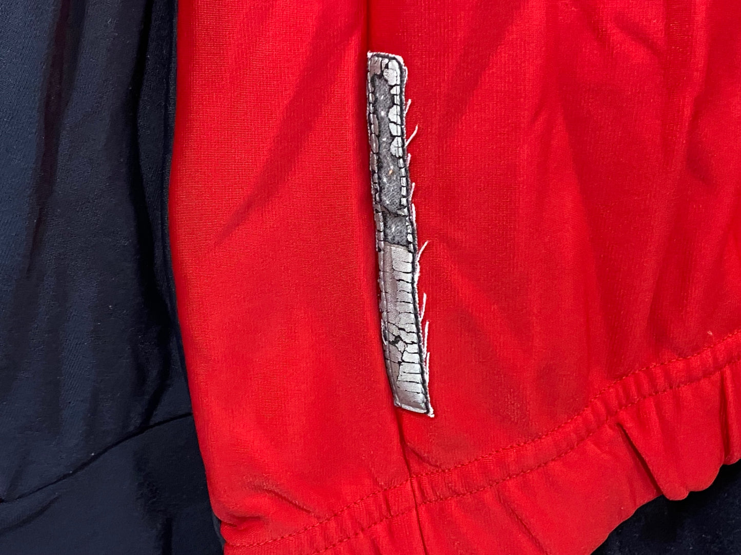 IZ548 デマルキ De Marchi 長袖サイクルジャージ 赤黒 M 裏起毛 ロゴ剥げ