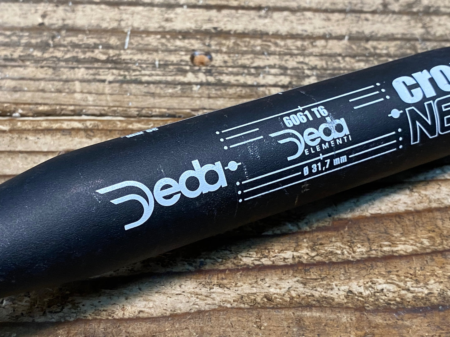 IT986 デダ Deda CRONO NERO アルミ ブルホーンハンドル エンドC-C380mm Φ31.7