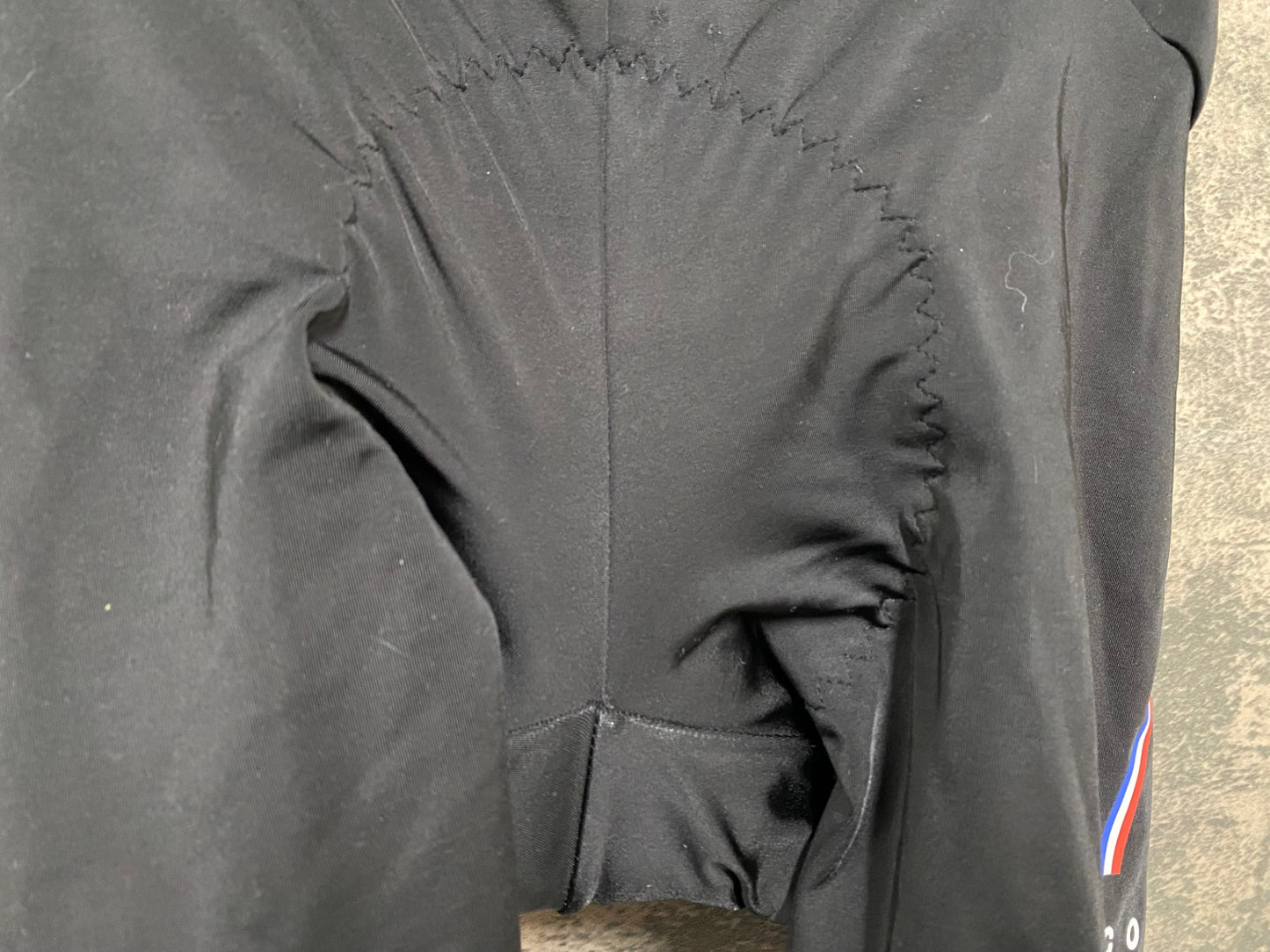 IO087 ルコックスポルティフ le coq sportif レーサーパンツ 黒 赤 O